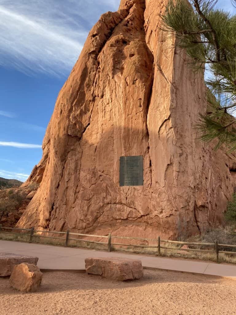 Garden of the gods entrance sign, one of the 6 things you should do on your first visit to Denver.